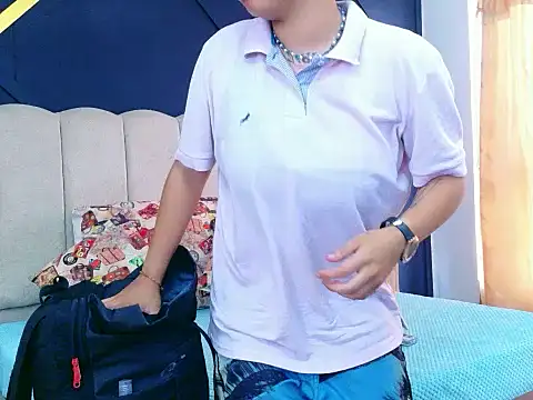 NikiEvanz online show from April 18, 8:31 pm