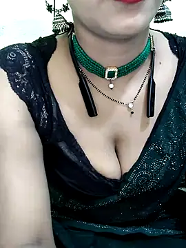 Hot lady234 online show from July 12, 4:53 pm