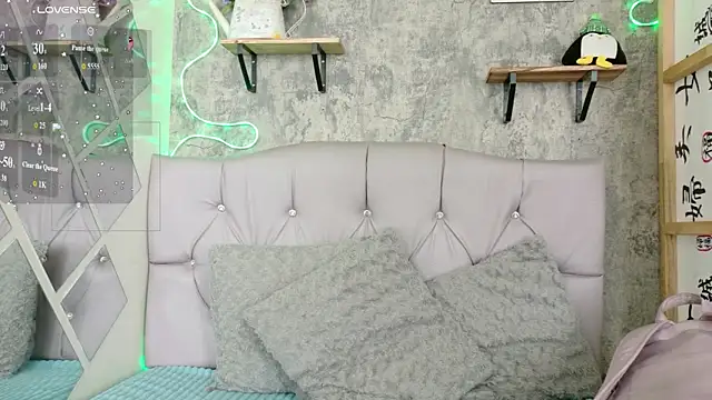 Sophia xoxo1 online show from April 8, 1:44 pm