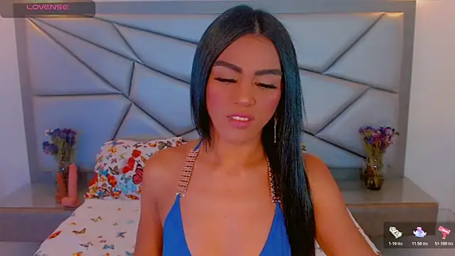 Snapshot of tiifannysexyhot chatting on April 23, 12:29 pm tiifannysexyhot online show from April 23, 12:29 pm