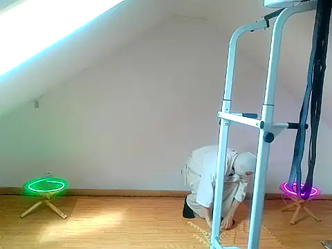 NinjaLaser online show from April 5, 11:40 am