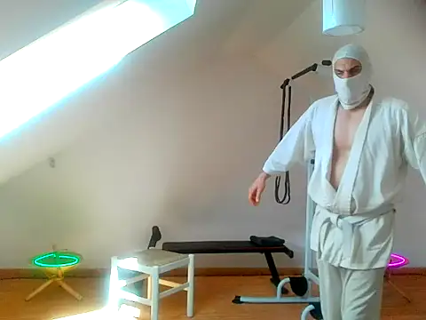 NinjaLaser online show from April 14, 11:27 am