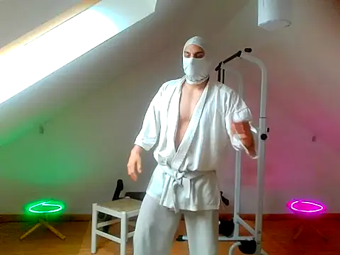 NinjaLaser online show from April 15, 11:28 am