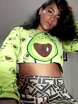 KattyBerryX online show from April 3, 6:28 pm