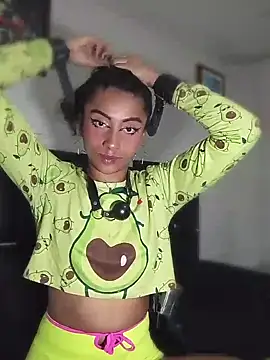 KattyBerryX online show from April 16, 9:39 pm