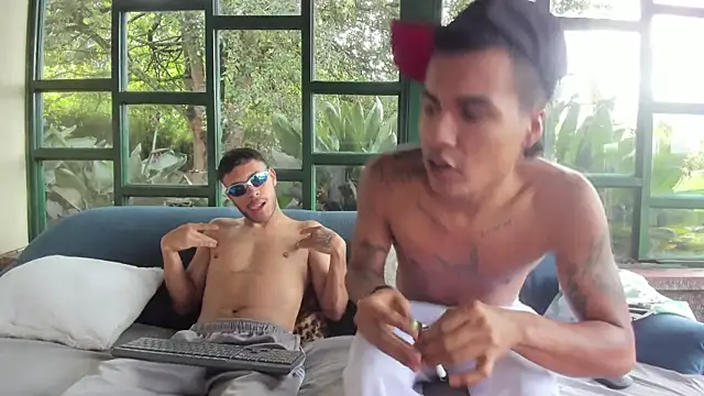 StivennCardona online show from March 21, 2:09 pm