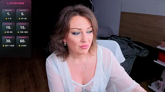 Sirena Fly online show from April 15, 9:15 pm