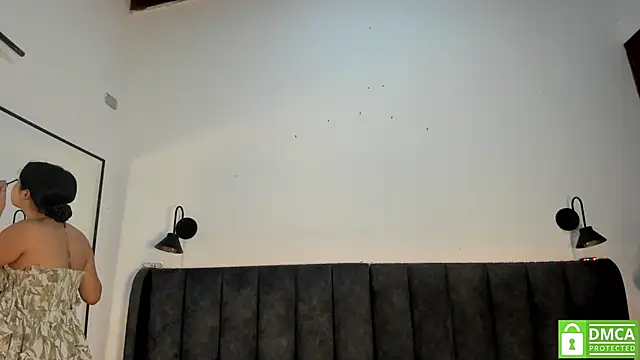 selena  smith1 online show from April 15, 11:38 pm