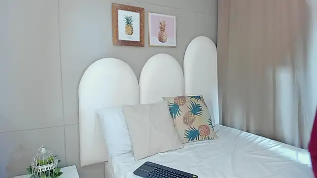 Thiago 2003  online show from March 23, 7:18 pm