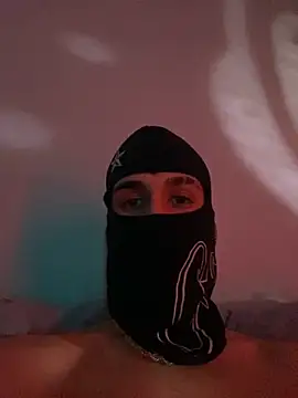 hardboii00 online show from March 28, 9:03 pm