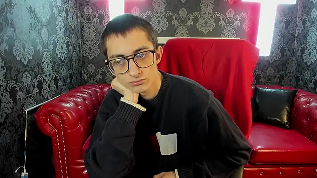 RonBevs online show from April 1, 7:22 pm