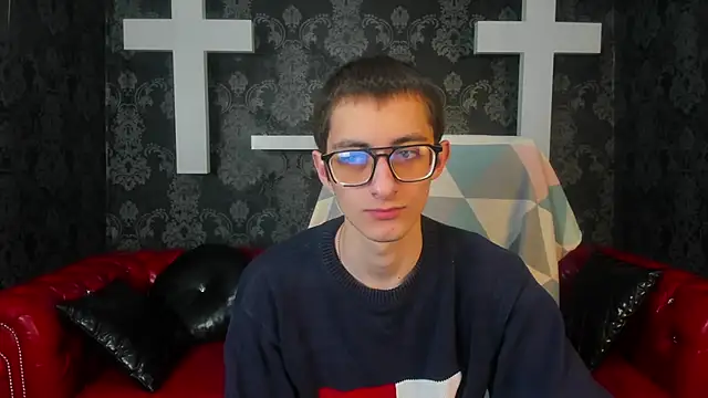 RonBevs online show from April 8, 8:42 pm