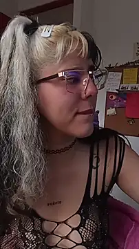 La-venus online show from April 14, 10:16 pm