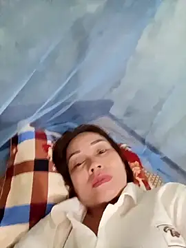 Lyly22x online show from March 25, 12:00 pm