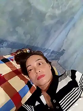 Lyly22x online show from March 26, 12:11 pm