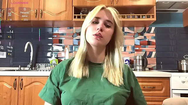 ivygenesis online show from March 24, 6:46 pm