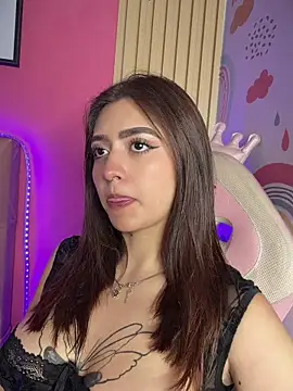 Dakota  LS online show from April 9, 1:16 pm