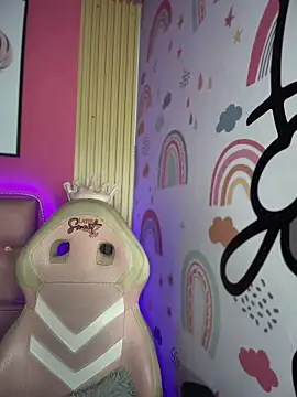 Dakota  LS online show from April 16, 1:01 pm