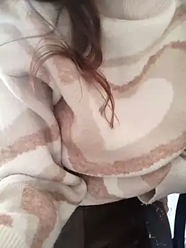 Ninyao  online show from April 15, 10:54 pm