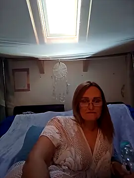 roxy 74 online show from April 15, 8:54 am