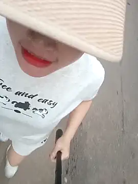 Simmory online show from April 10, 10:53 am