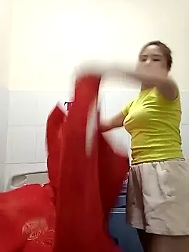 candy flo online show from April 4, 12:57 pm