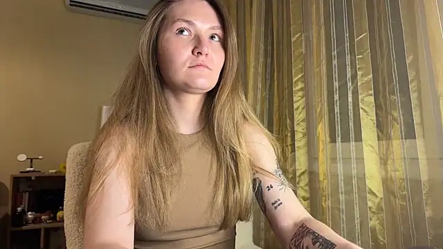 Belle Brooks online show from April 14, 6:36 pm