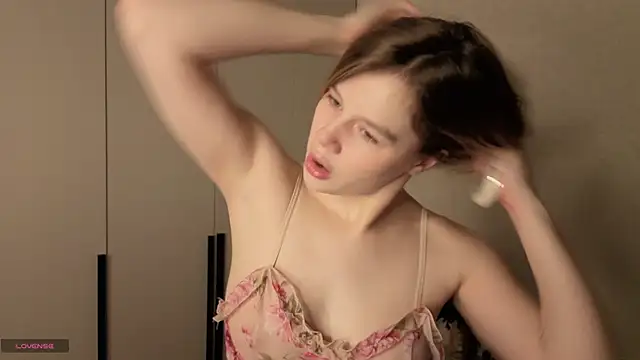 AureliaAngel online show from April 11, 6:40 am