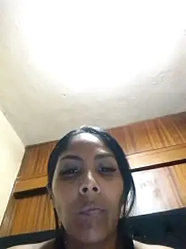 cosita rica 1 online show from April 21, 5:03 am