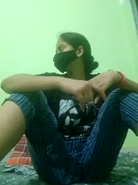 Snapshot of nidhiyadav00 chatting on April 18, 7:07 pm nidhiyadav00 online show from April 18, 7:07 pm