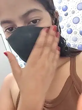 Snapshot of nidhiyadav00 chatting on May 13, 7:55 pm nidhiyadav00 online show from May 13, 7:55 pm