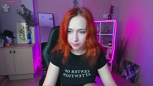 Snapshot of Alexa_temptress chatting on May 3, 1:55 am Alexa temptress online show from May 3, 1:55 am
