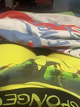 thiago 16v online show from April 12, 11:48 am