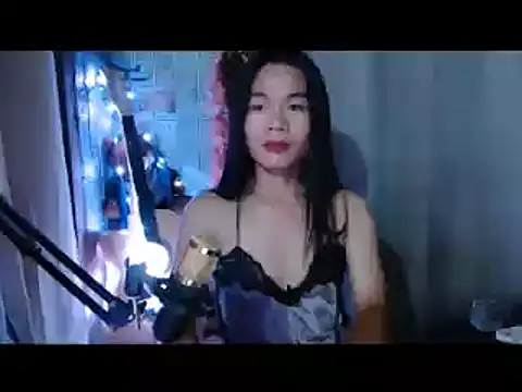 small 13 online show from March 13, 3:51 pm