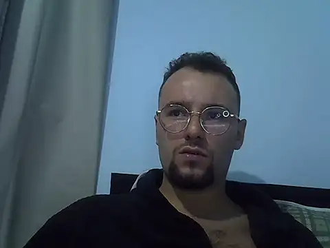 piazaocwb23 online show from April 5, 6:10 am