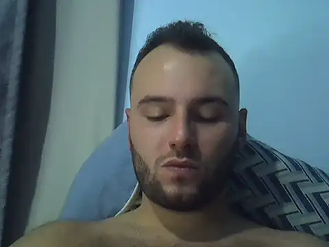 Snapshot of piazaocwb23 chatting on April 18, 4:49 am piazaocwb23 online show from April 18, 4:49 am