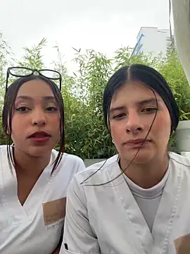 MiaCamille  online show from April 7, 7:03 pm