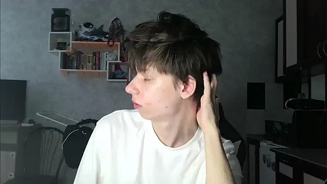 Snapshot of cutie_boys1 chatting on June 15, 8:27 am cutie boys1 online show from June 15, 8:27 am