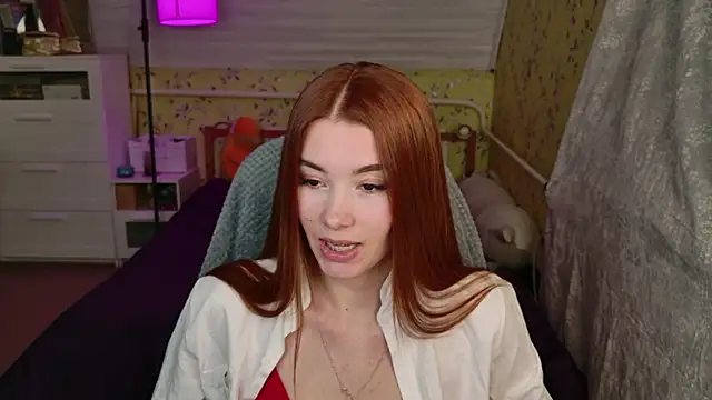 Lunavira online show from April 14, 9:43 pm