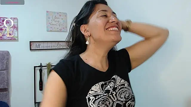 violeta scott online show from March 18, 3:37 pm