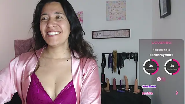 violeta scott online show from July 19, 3:05 pm