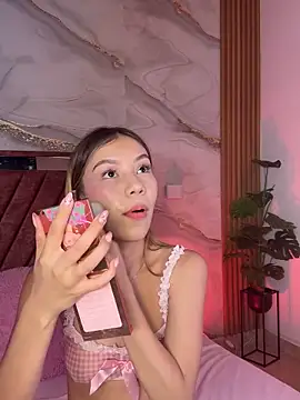 sofi naughty   online show from April 12, 2:49 am