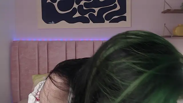 Liliith Zeniith online show from March 28, 8:08 pm