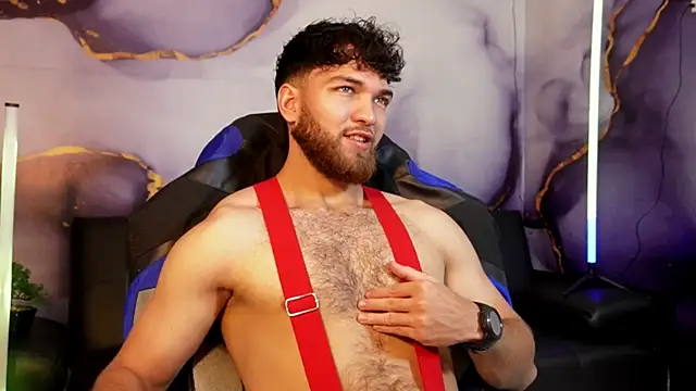 Oliver Dallas1 online show from April 9, 4:01 am