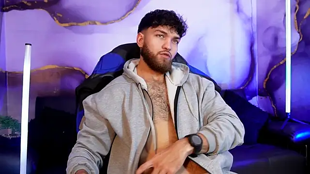 Oliver Dallas1 online show from April 14, 3:12 am