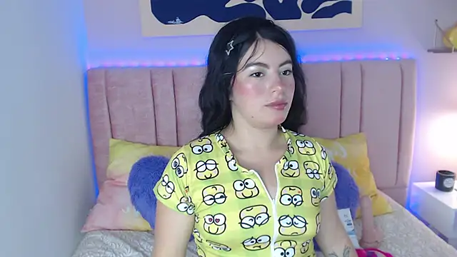 Zafiro Brm online show from April 16, 4:35 am