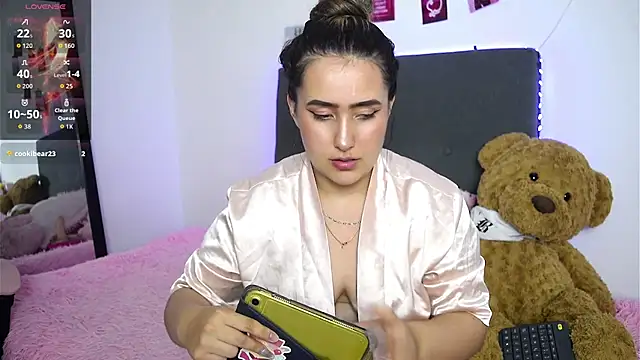 Nath and Lian online show from March 25, 5:46 am