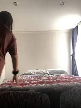 ItsAmara online show from April 2, 3:53 pm