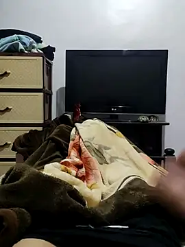 JoyousArray85 online show from April 9, 6:24 pm