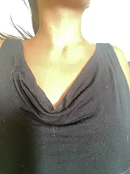 prisci1 online show from March 26, 3:28 pm